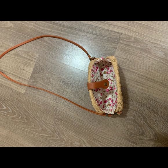 Mini basket woven purse - Picture 5 of 6